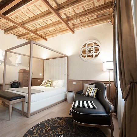 Отель Residenza Bonifacio - Adults Only Верона Экстерьер фото