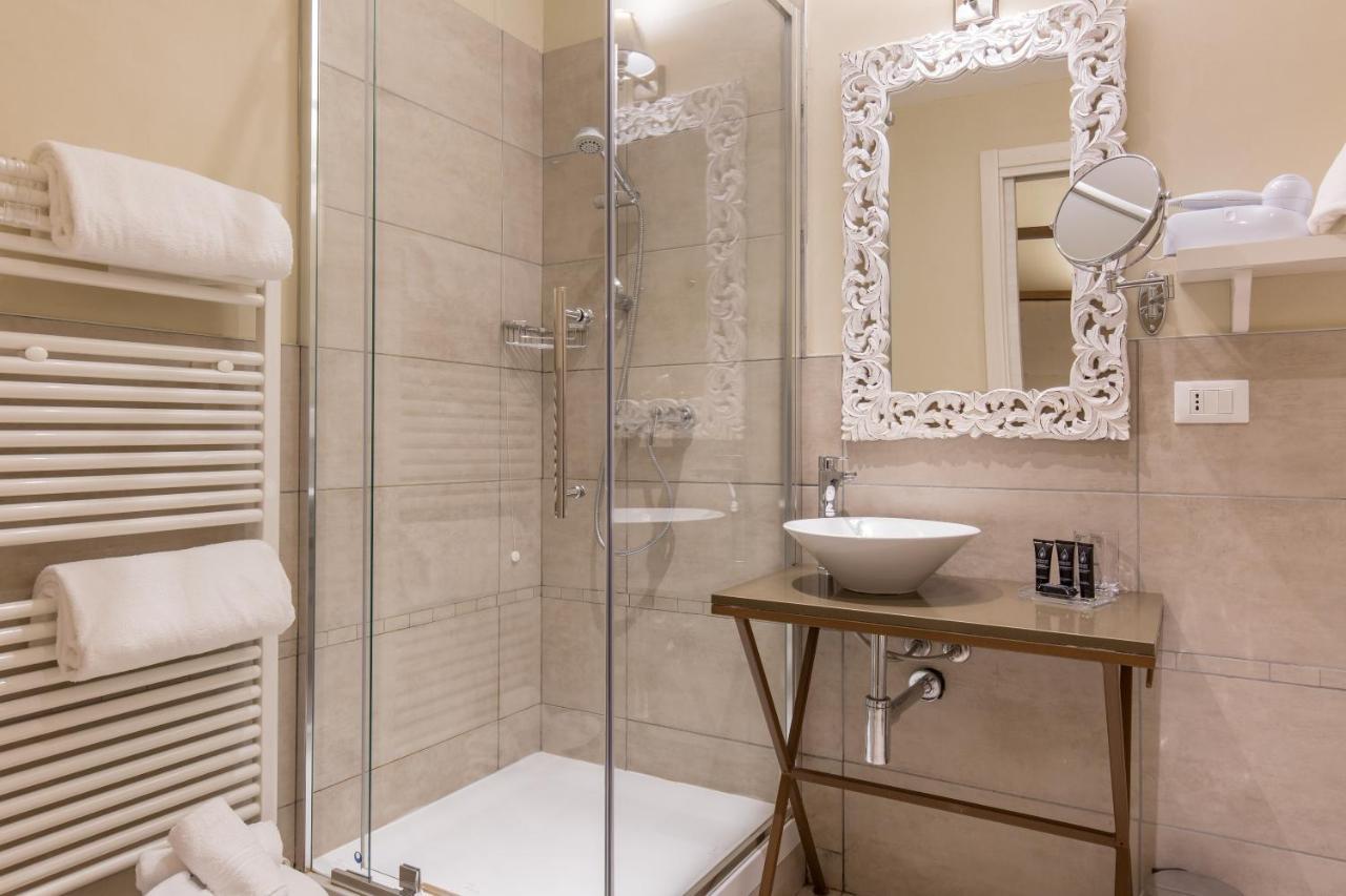 Отель Residenza Bonifacio - Adults Only Верона Экстерьер фото